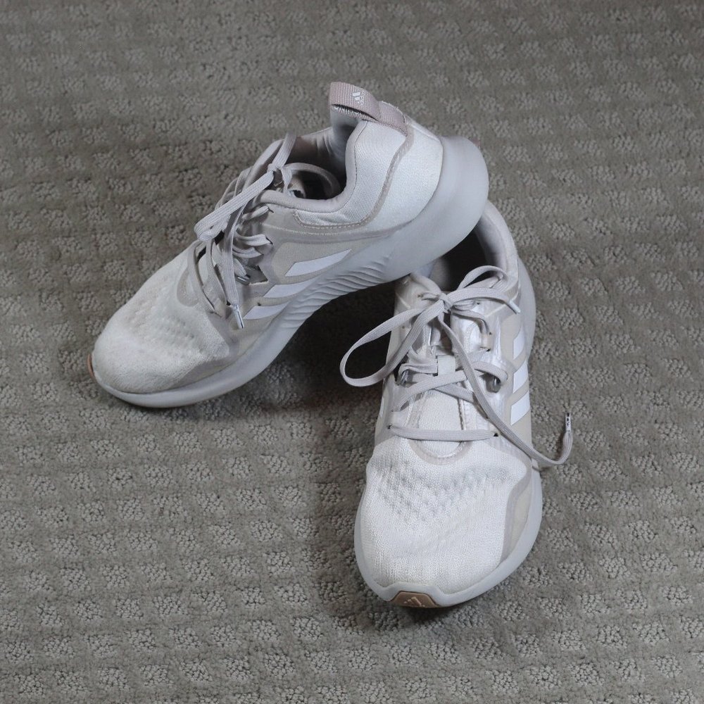 Adidas Size 8.5 White & Pale Grey Sneakers